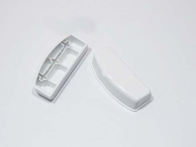 КЛАВИША ОТКРЫВАНИЯ ЗАГРУЗОЧНОГО ЛЮКА